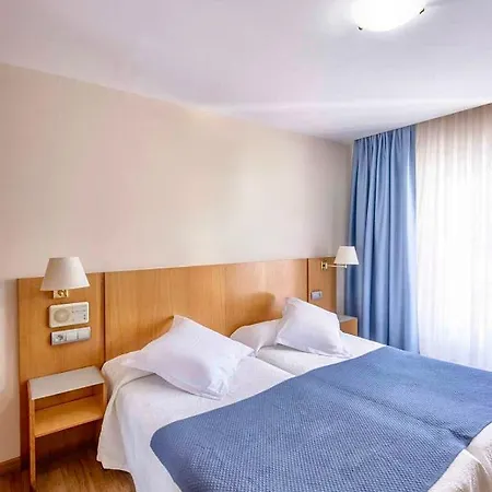 De Hotell 3*