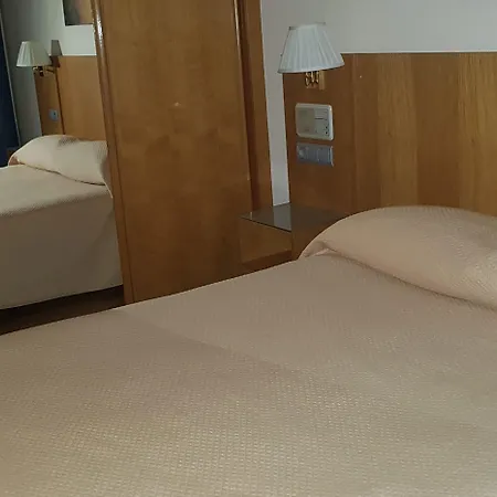 Ξενοδοχείο De Llanes