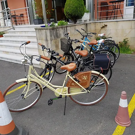 Ξενοδοχείο De Llanes