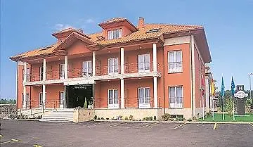 Hotell De 3*